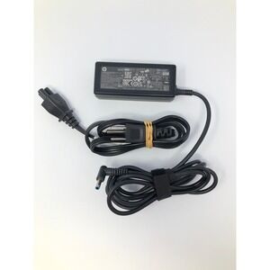 HP 45W AC Adapter Laptop Charger 19.5V 2.31A Blue Tip TPN-LA15 L25296-002 Black